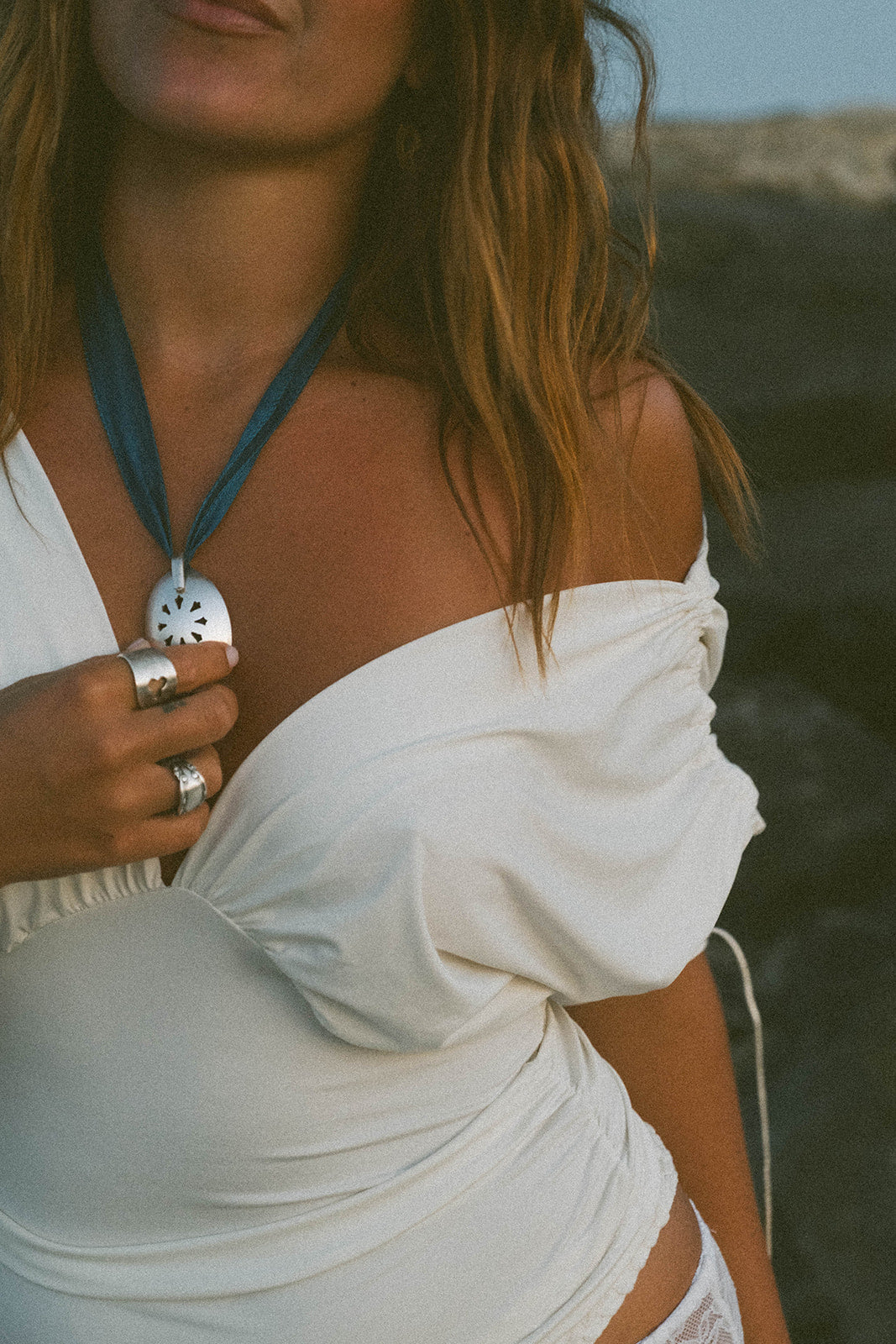 puka ribbon necklace