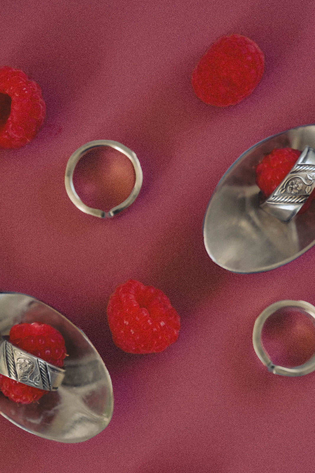 floral striped ring